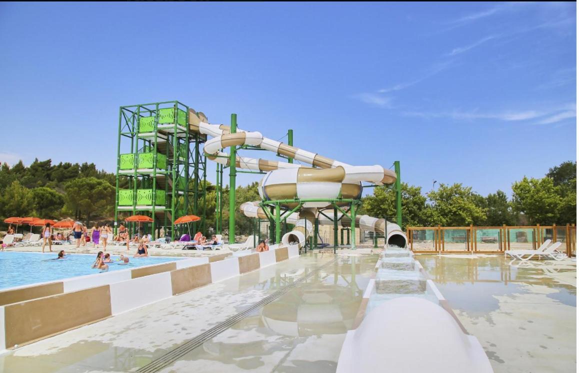 Mobil-Home 6 Personnes - Camping La Falaise 4* / Piscine / Club Enfants / Spa / Restaurant / Animations Narbonne Buitenkant foto